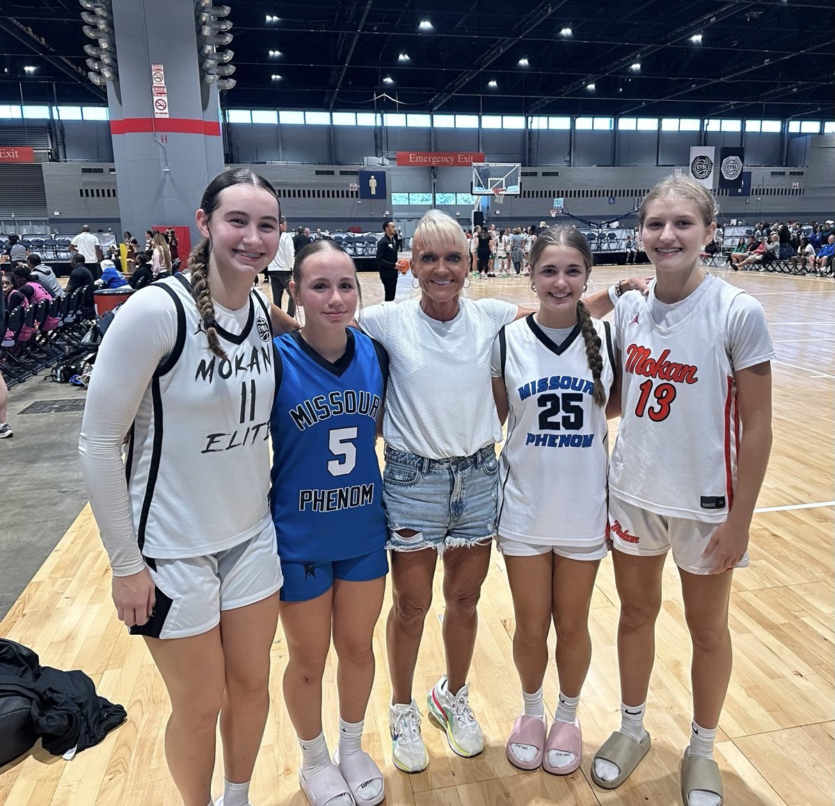 DDI (@doubled1123) on Twitter photo St James squad representing extremely well at the Nike EYBL/EYCL Nationalsβ¦super proud of them!! 
Together We Rise π
F.A.M.I.L.Y π«ΆπΌ St James squad representing extremely well at the Nike EYBL/EYCL Nationalsβ¦super proud of them!! 
Together We Rise π
F.A.M.I.L.Y π«ΆπΌ