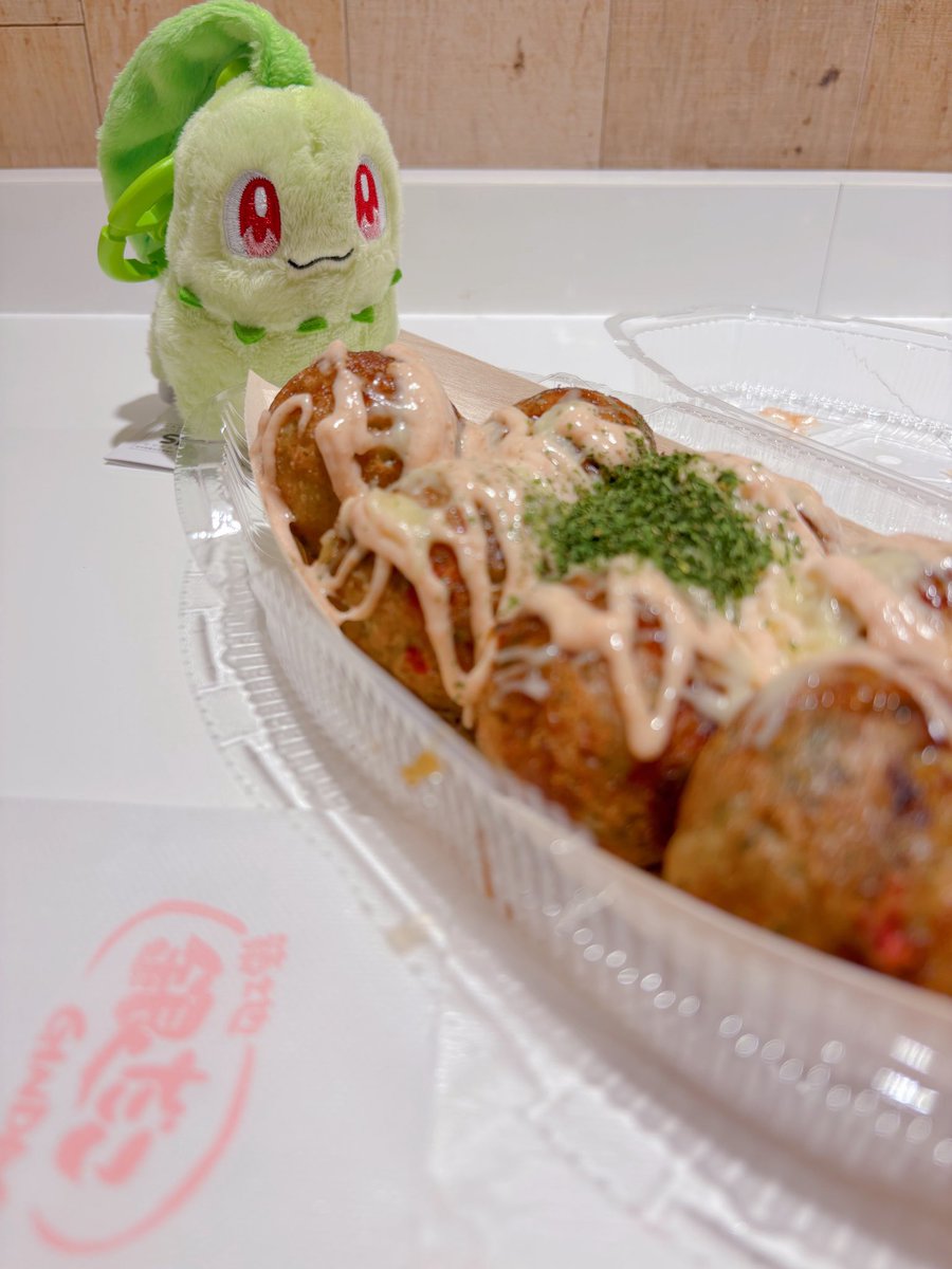Chicojealousist's tweet image. チコがフゥフゥして冷ましておいたからね、ママ食べてね
