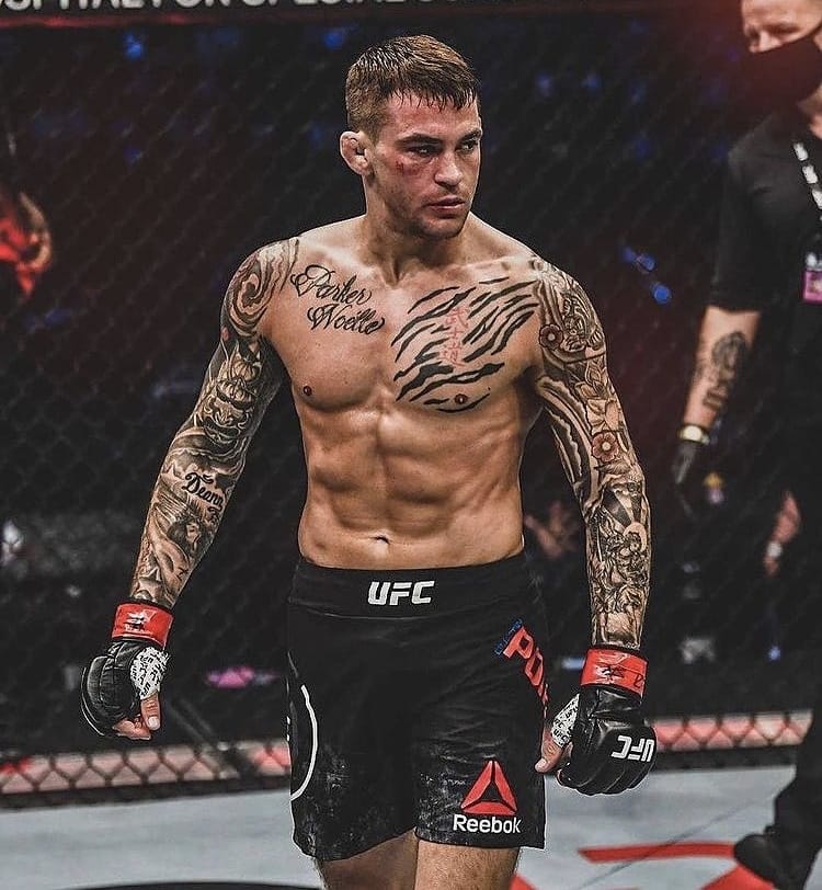 MYCOM100's tweet image. Dustin is obviously not as good as he used to be. Less speed, less power, less dominance.
In his previous fights with Max, Conor, etc, he was way way better. Hope people won't forget what a fighter he was.
A Legend.
#UFC318 @ufc @DustinPoirier