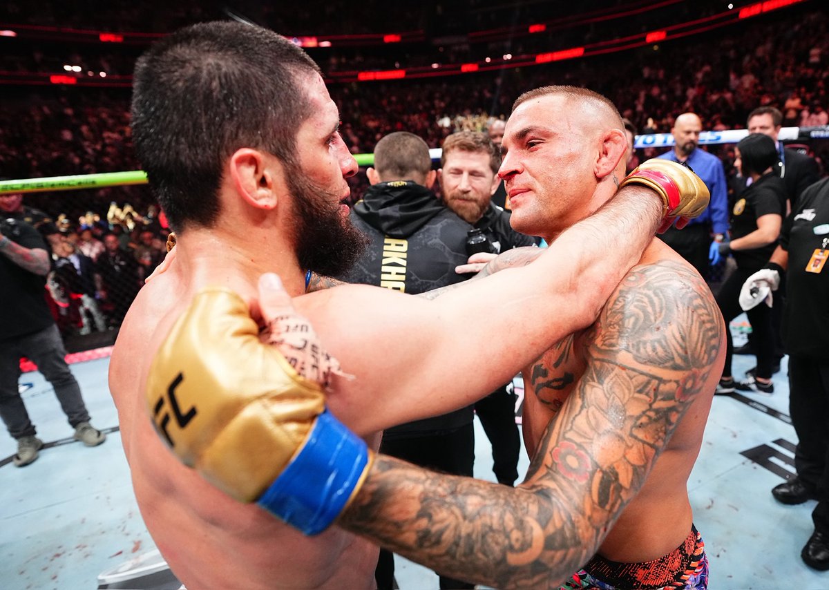 MAKHACHEVMMA's tweet image. Congratulations, Dustin. You’re truly one of the greatest to ever step into the cage. It was an honor and a privilege to share it with you