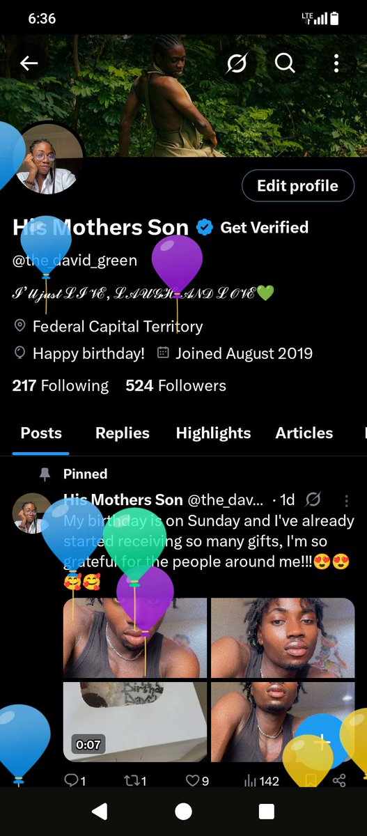 the_david_green's tweet image. Balloons on my page,no balloons on yoursπ€π