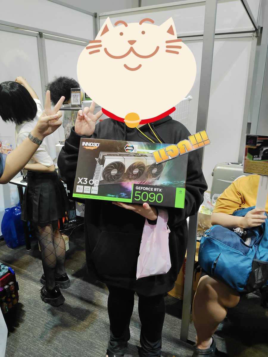 ichiibal_sage's tweet image. จุ่มได้การ์ดจอ เย้ะะะะะะะ!!!
@White_VwithU @vwith_u