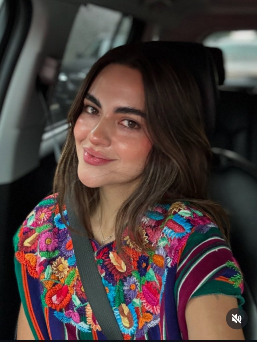 Me confirman que a Andrea Chávez le van a quitar su visa porque está dentro del grupo de legisladores investigados en Estados Unidos, y por su cercanía con Adán Augusto López.
¡Ah chihuahua...!
Vienen casos fuertes que serán golpes duros para <a href="/Claudiashein/">Claudia Sheinbaum Pardo</a> 
<a href="/AndreaChavezTre/">Andrea Chávez</a>