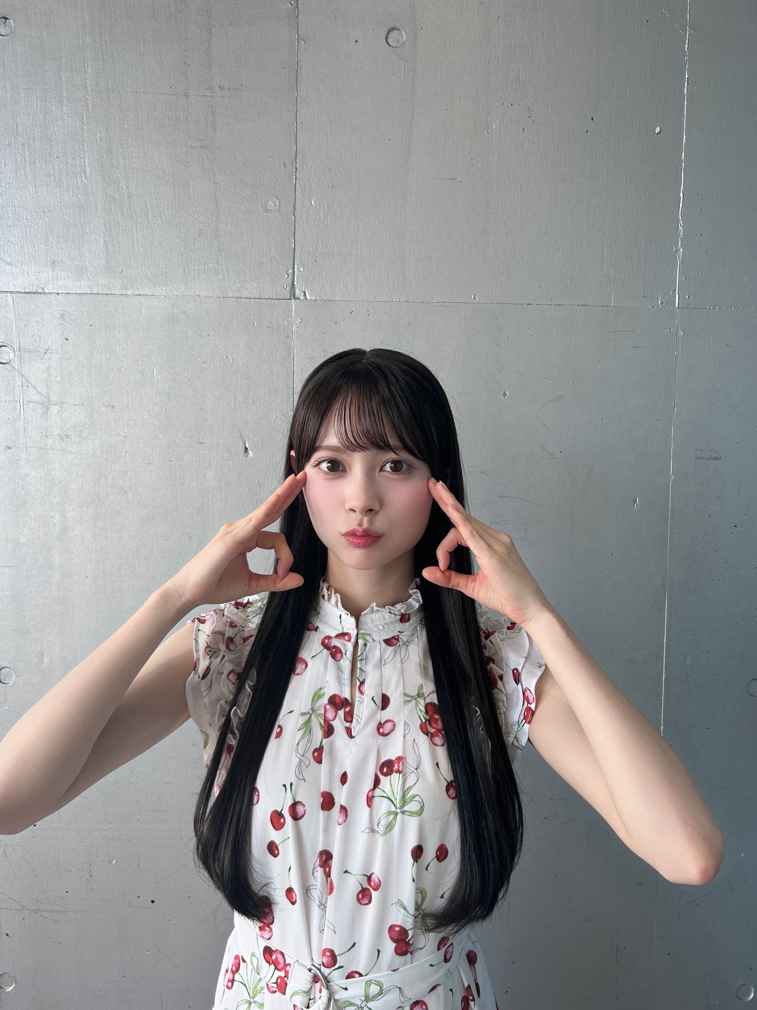 AKB48 個別握手会 48チャレンジ ポイント付きランダム生写真 伊藤百花 AKB48 48チャレンジ生写真 伊藤百花 - メルカリ