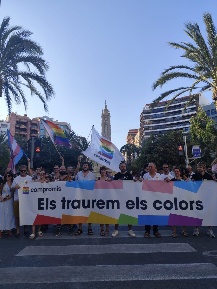 NatxoBellido's tweet image. Alacant torna a eixir als carrers per a reivindicar drets i avanços.

Cridant per la pau, la lliberat i la diversitat de ser i estimar com vulgues. Plantant-se contra l&apos;odi i la intolerància. 

#OrgullAlacant🏳️‍🌈🏳️‍⚧️