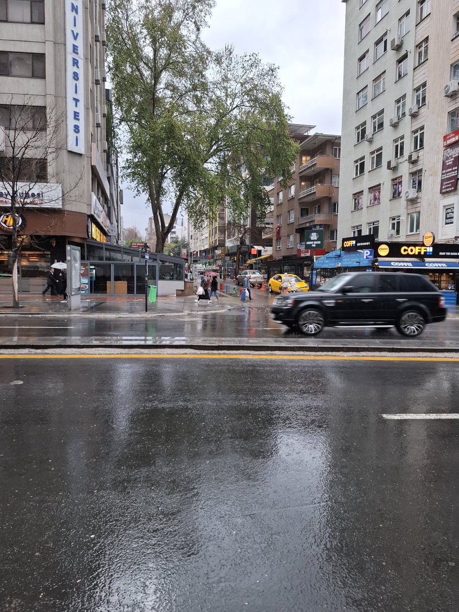 sarkilar var falimda, hepsi sana bu gece
ankara.