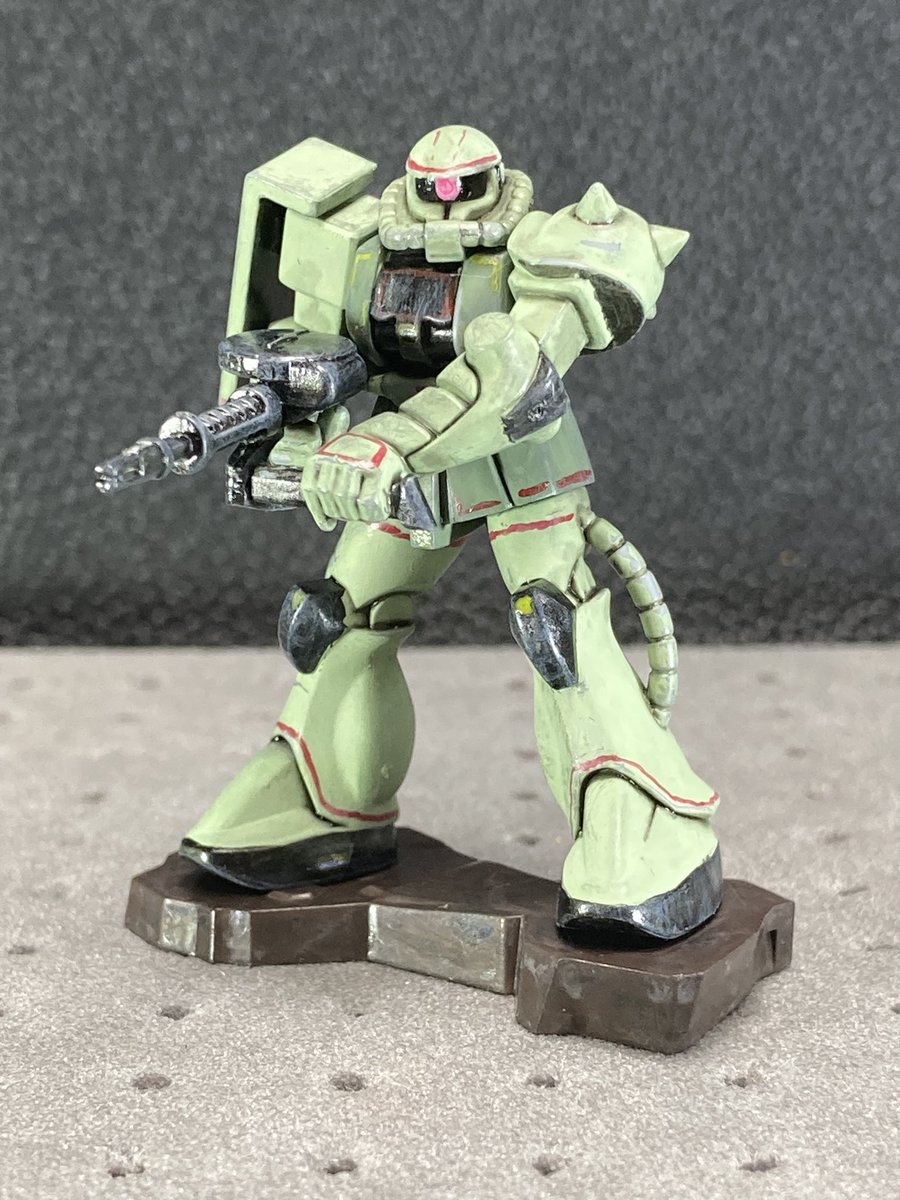 takky5940410's tweet image. #チョコサプガンダム
ヨレヨレヨーレな手書きラインを追加してささっと完成です。
初めてアクリジョン使いましたが、こういう小スケール物だと良さそうな感じでした…かな?
筆塗りはよくわからんですw
頭部のラインはいらなかったね!(笑)