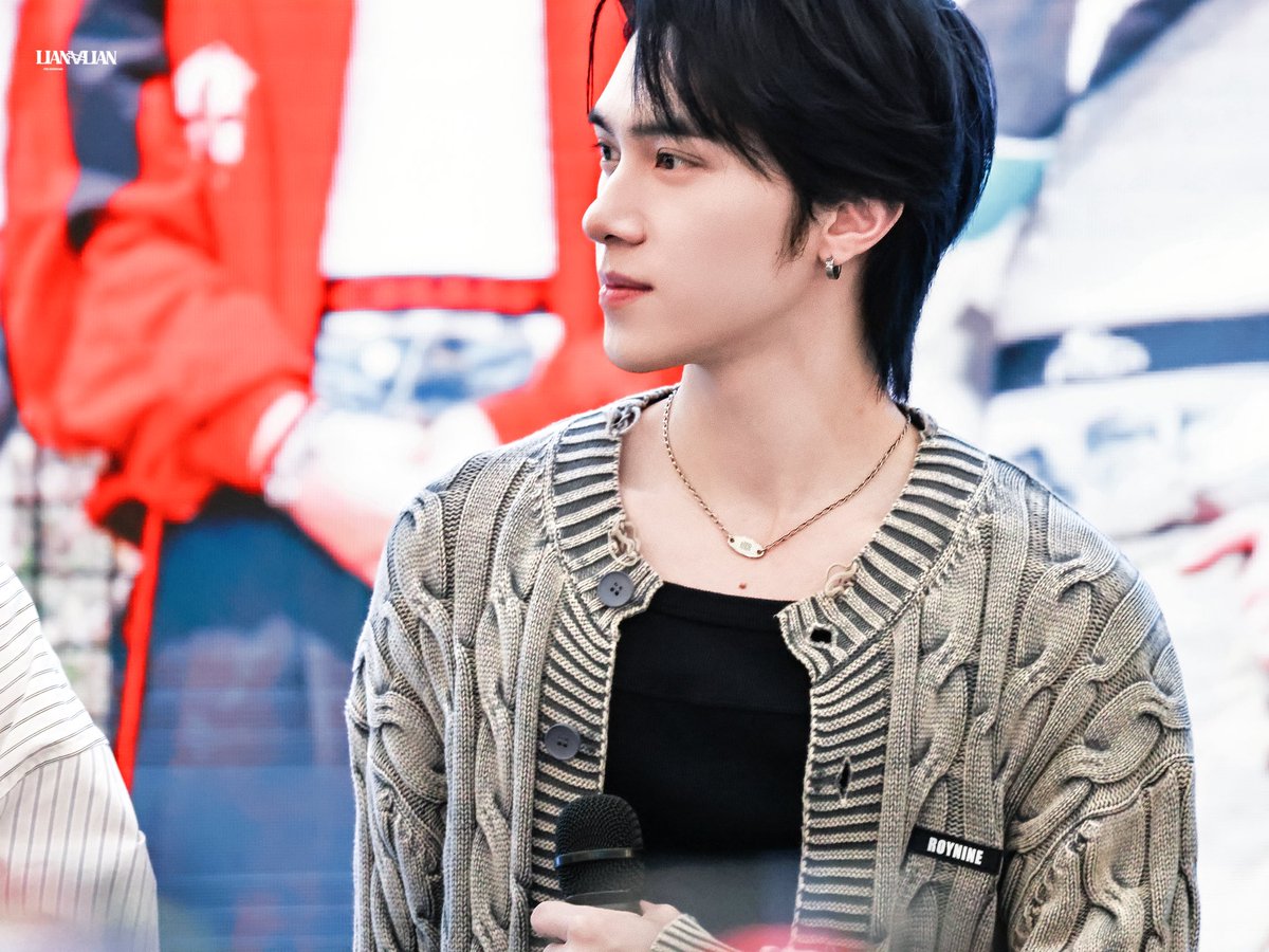 𝟐𝟎𝟐𝟓.𝟎𝟕.𝟐𝟎
📍大融城 ​​​

#Hendery #黄冠亨 #헨드리 
#WayV #威神V #웨이션브이