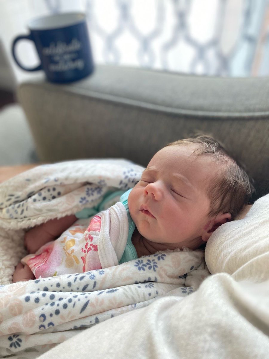 Baby's (@cuddleecute) on Twitter photo 