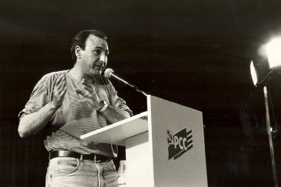 #MEMÒRIA | ‘Celes’ contra Superman directa.cat/celes-contra-s… <a href="/HiginiaRoig/">David Fernàndez 💚✊🏿</a> recorda Celestino Sánchez Ramos, històric activista de la lluita antifranquista i impulsor del moviment dels Iaioflautes, que va morir el 12 de juliol a Sabadell