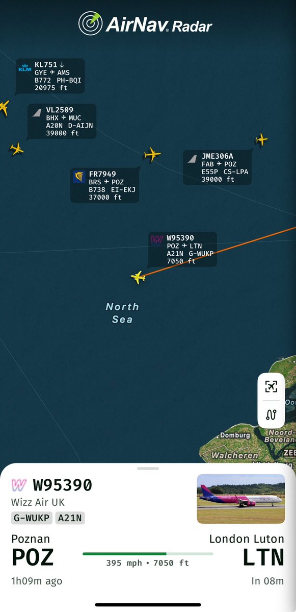 FlightEmergency's tweet image. Wizz Air flight W95390

POZ- LTN

Squawking 7700 (emergency)

@AirNavRadar