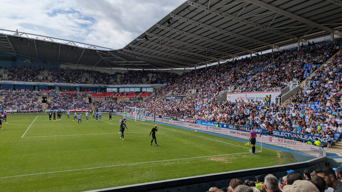 Reading vs Tottenham 
Thomas Frank Kudus and  Vuskovic's debut's a slow 1st half then in the 2nd half came on a few game changers for the 1st goal it was headed on by Vuskovic and Lankshear directed it to the far post on the 2nd goal it was set up for Vuskovic who smashed it in