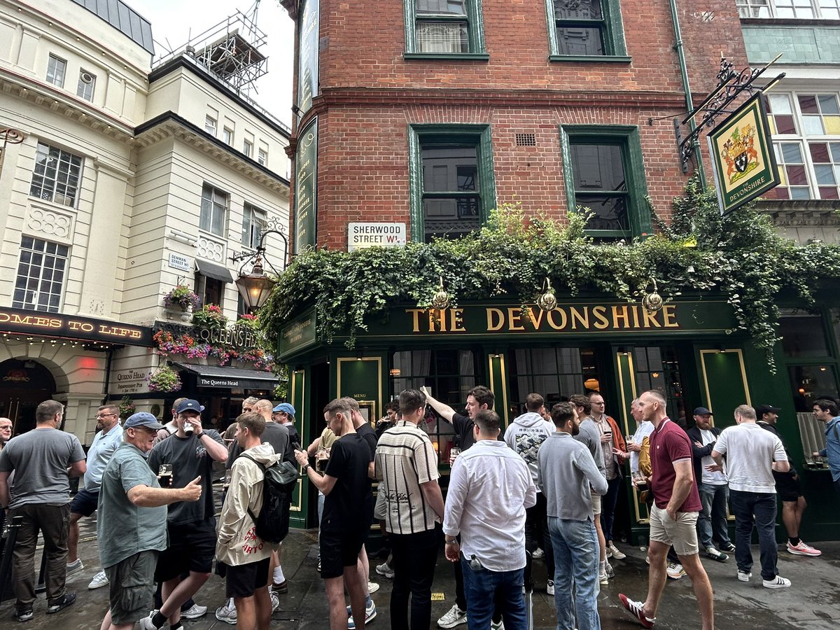 Saving London Pubs tweet media