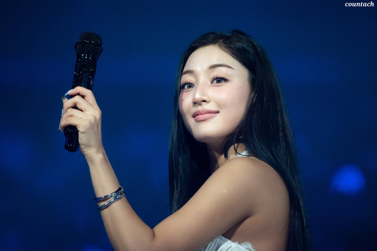 countach3929's tweet image. 20250720 트와이스 콘서트 지효
🎤
#트와이스 #TWICE #トゥワイス
#지효 #JIHYO #ジヒョ