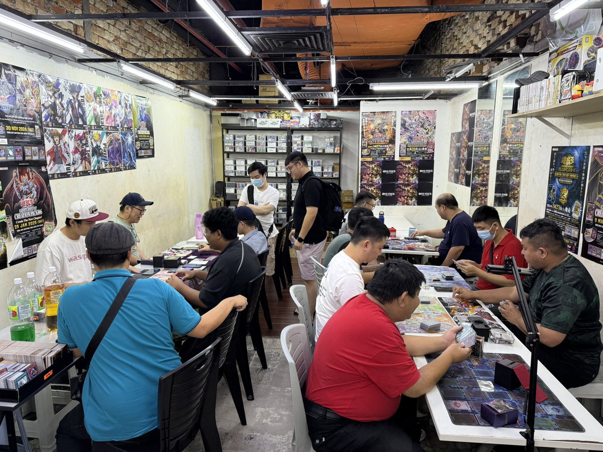 Junyang95 tweet media