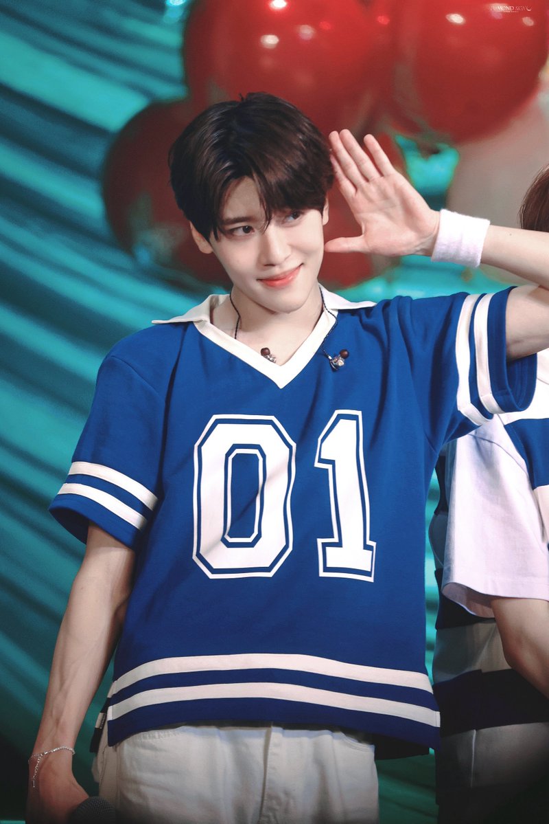 DerMond_SION's tweet image. 20250720

#시온 #SION #シオン
#NCT #NCTWISH