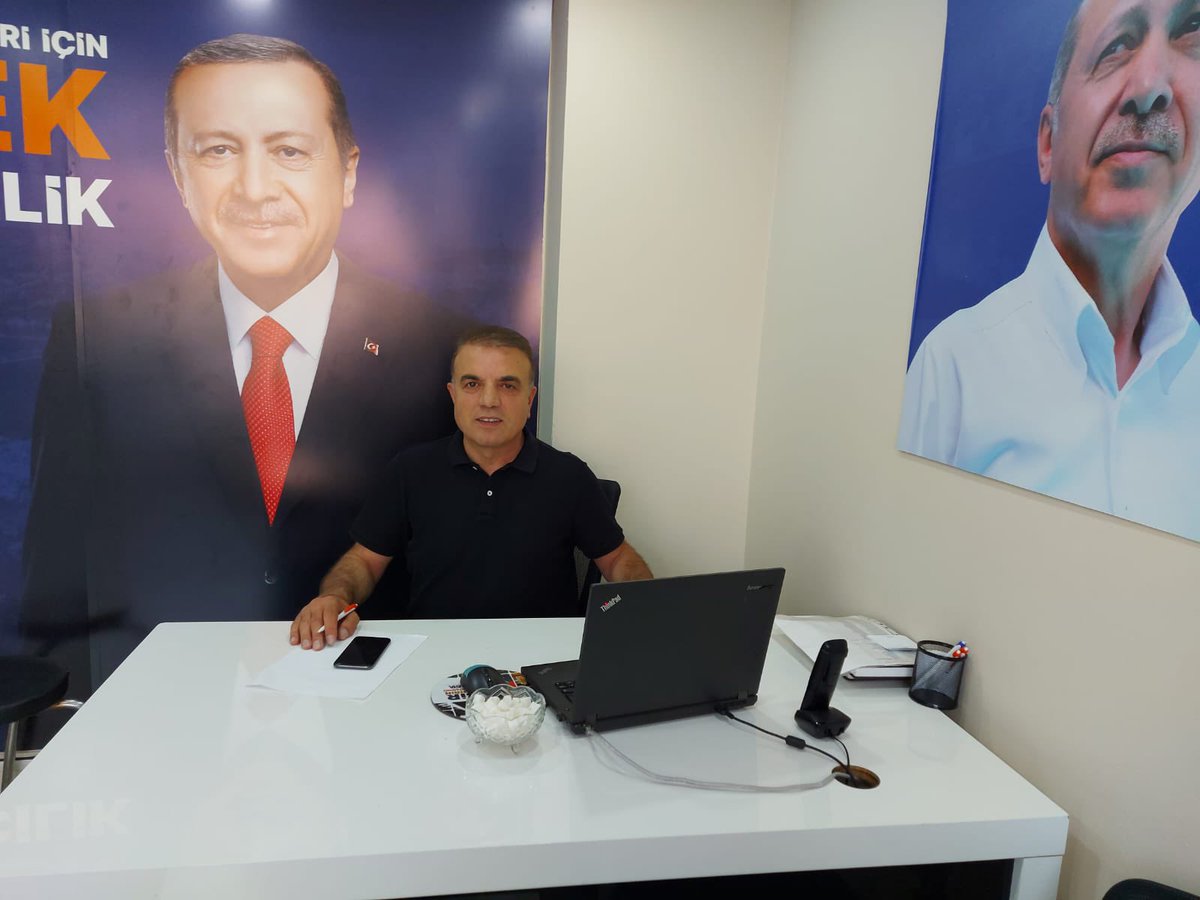 Gaziosmanpaşa İçin Nöbetteyiz!

İlçe Başkanlığımızda nöbet görevini, Belediye Meclis Üyemiz Sayın Salih SARÇİL üstleniyor.

Soru, öneri ve talepleriniz için kendisini ilçe binamızda ziyaret edebilir veya 0212 615 16 16 numaralı telefondan bizimle iletişime geçebilirsiniz.