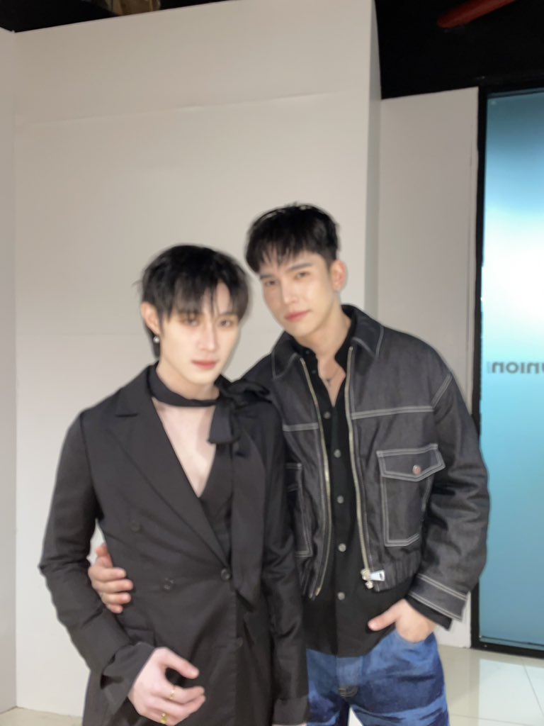 suntinyofficial's tweet image. วันนี้สนุกมากกก พวกเราSuntiny ขอขอบคุณแฟนๆทุกท่านที่มาหากันวันนี้น้าา ไว้เจอกันใหม่อีกแน่นอน🙌🏻❤️

#SUNTINYPOPUPSPACE  #iQIYIxSUNTINY