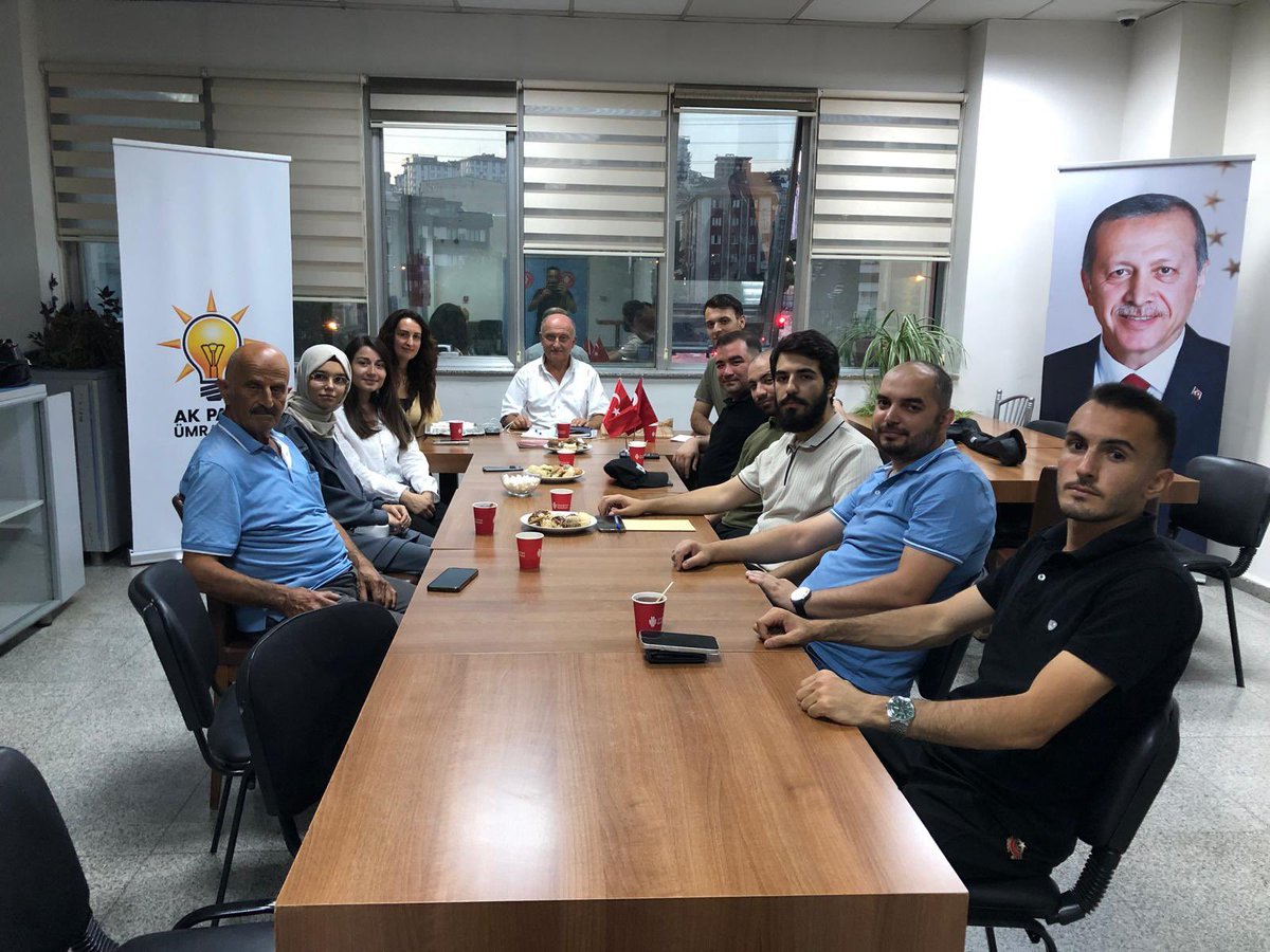 📌 İstiklal
📌 Kazım Karabekir
📌 Tatlısu

Mahallelerimiz haftalık olağan toplantılarını Mahalle Başkanlarımızın başkanlığında; İlçe Yönetim kurulu Üyelerimiz Mehmet Şefik Soğanlı ve Erdinç Yörük'ün katılımlarıyla gerçekleştirdiler.