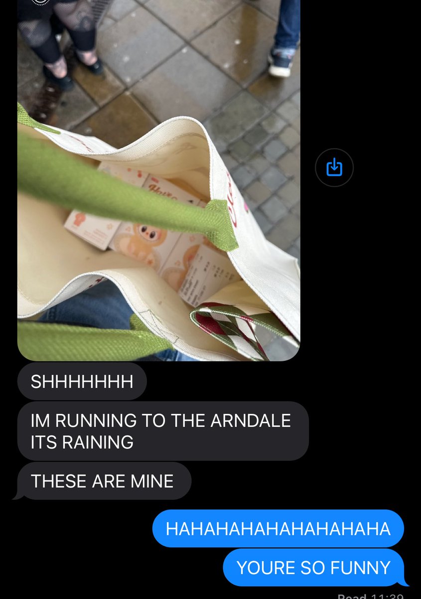 joomaibee's tweet image. bf ran his errands today HAHAHAHAHA