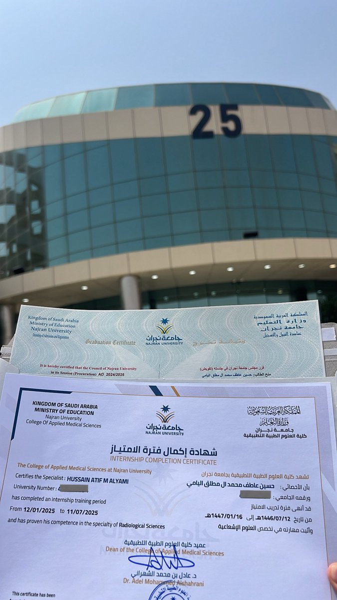 𝙷☢︎ tweet media