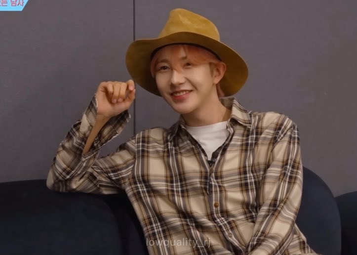 저화질의 런쥔 tweet media