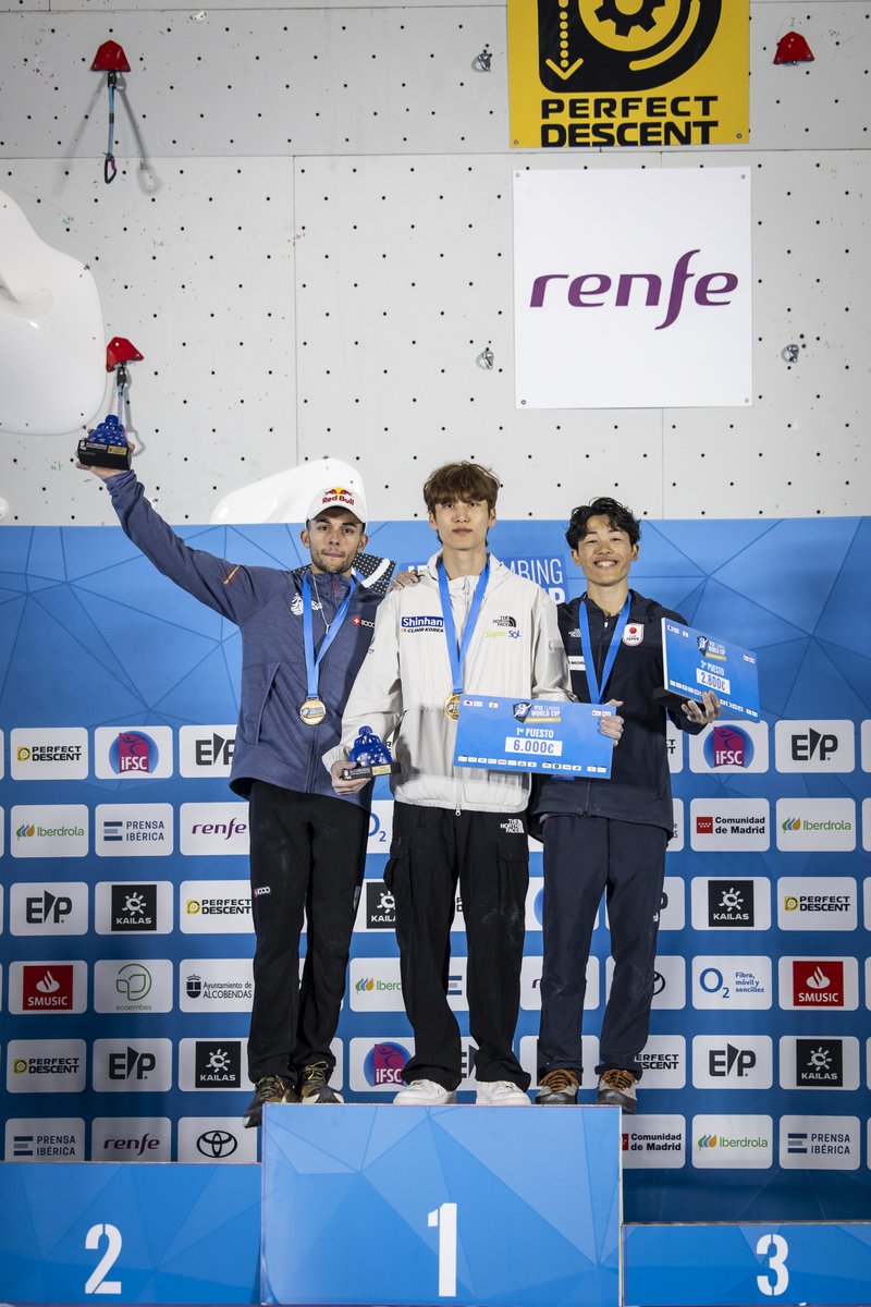 ifsclimbing's tweet image. Your men’s IFSC Lead World Cup Comunidad de Madrid 🇪🇸medallists 👏
#WorldClimbing