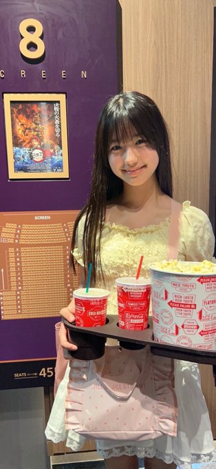 Twitterのコスプレ画像33