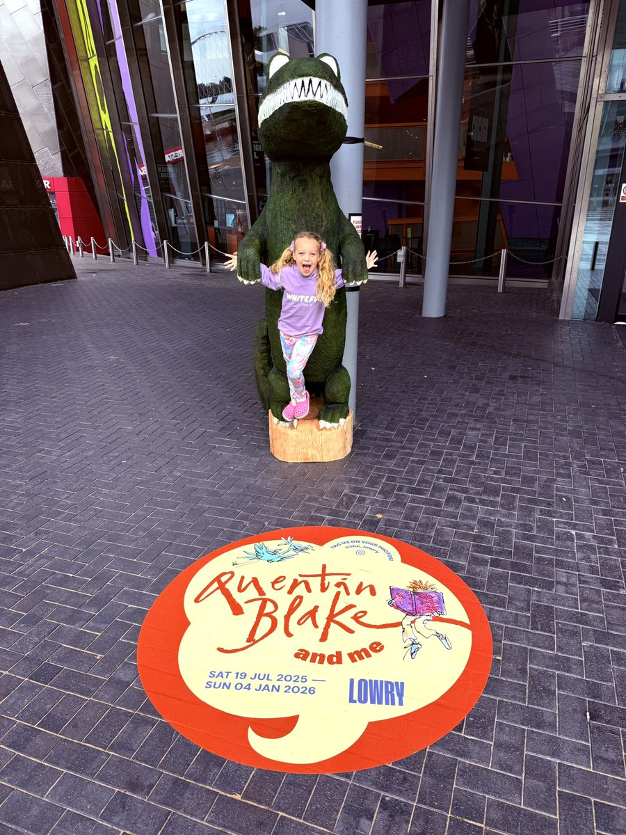 Dr Carl Austin-Behan OBE “Ozzy” 💙 tweet media