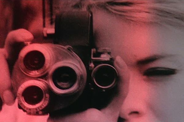 Showing today, 5.30pm:
Pierrot le Fou
Jean-Luc Godard, 1965, 110 min
closeupfilmcentre.com/film_programme…
Box Office: ticketsource.co.uk/close-up-cinem…