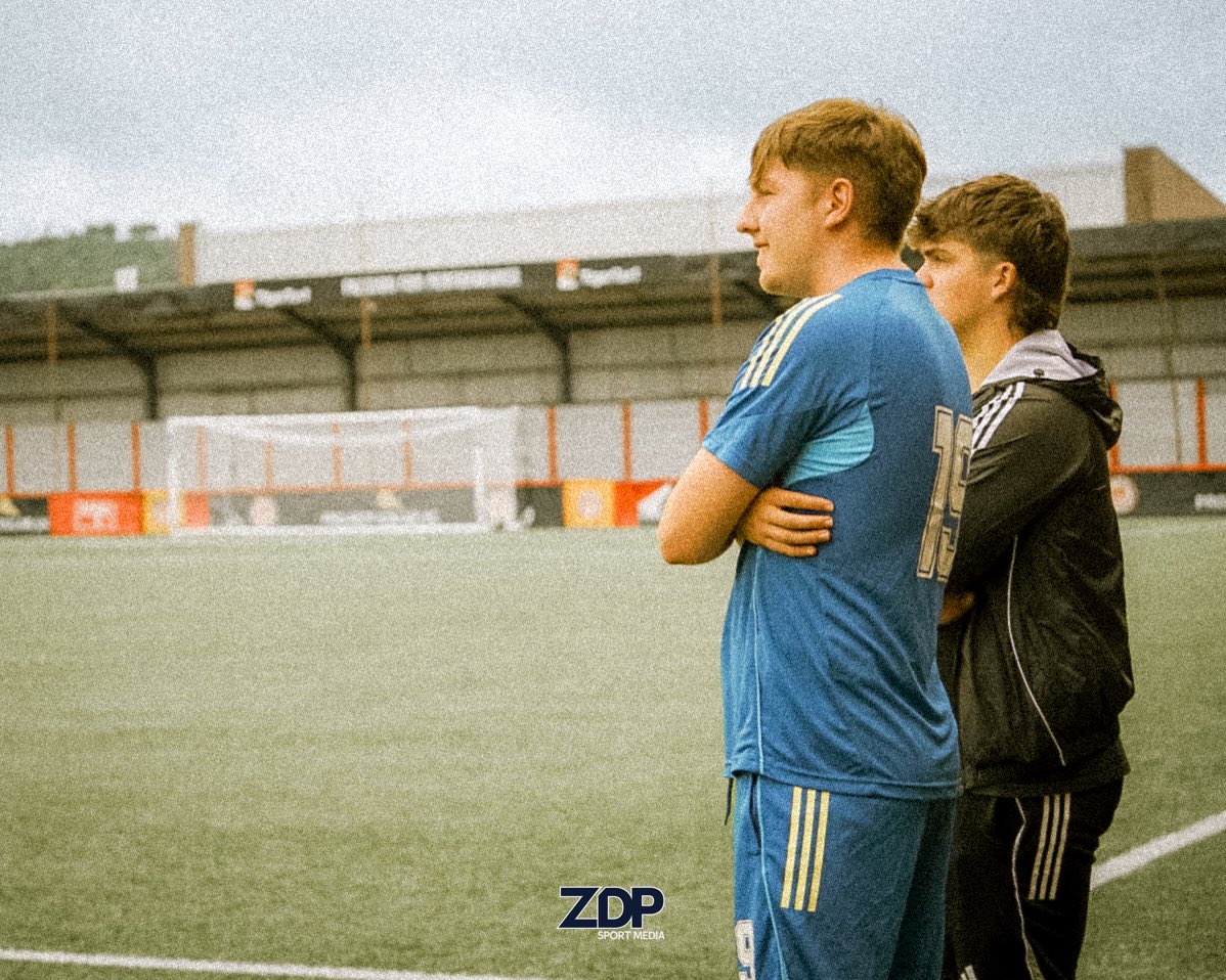 𝑻𝒉𝒆 𝑭𝒓𝒐𝒈𝒔 narrowly missed out on the three points after a goalkeeper blunder 20 seconds in. 

#UpTheJonny | #UpTheFrogs