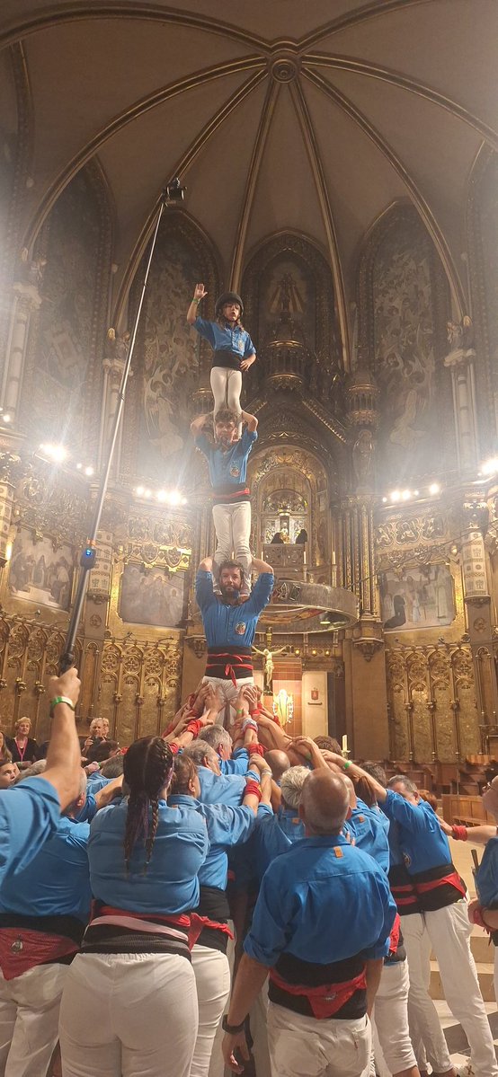 CastDelFoix's tweet image. 🩵 Extraordinari Pd4 en l'increïble marc de la basílica de @montserratinfo.
🙌Hi actuem amb motiu del Mil·lenari del Temple convidats pel @CorEspiga, l'entitat més antiga de #Cubelles, que enguany celebra el seu 125è aniversari.
🫂Un dia que durarà anys!!!
#CastellersDelFoix