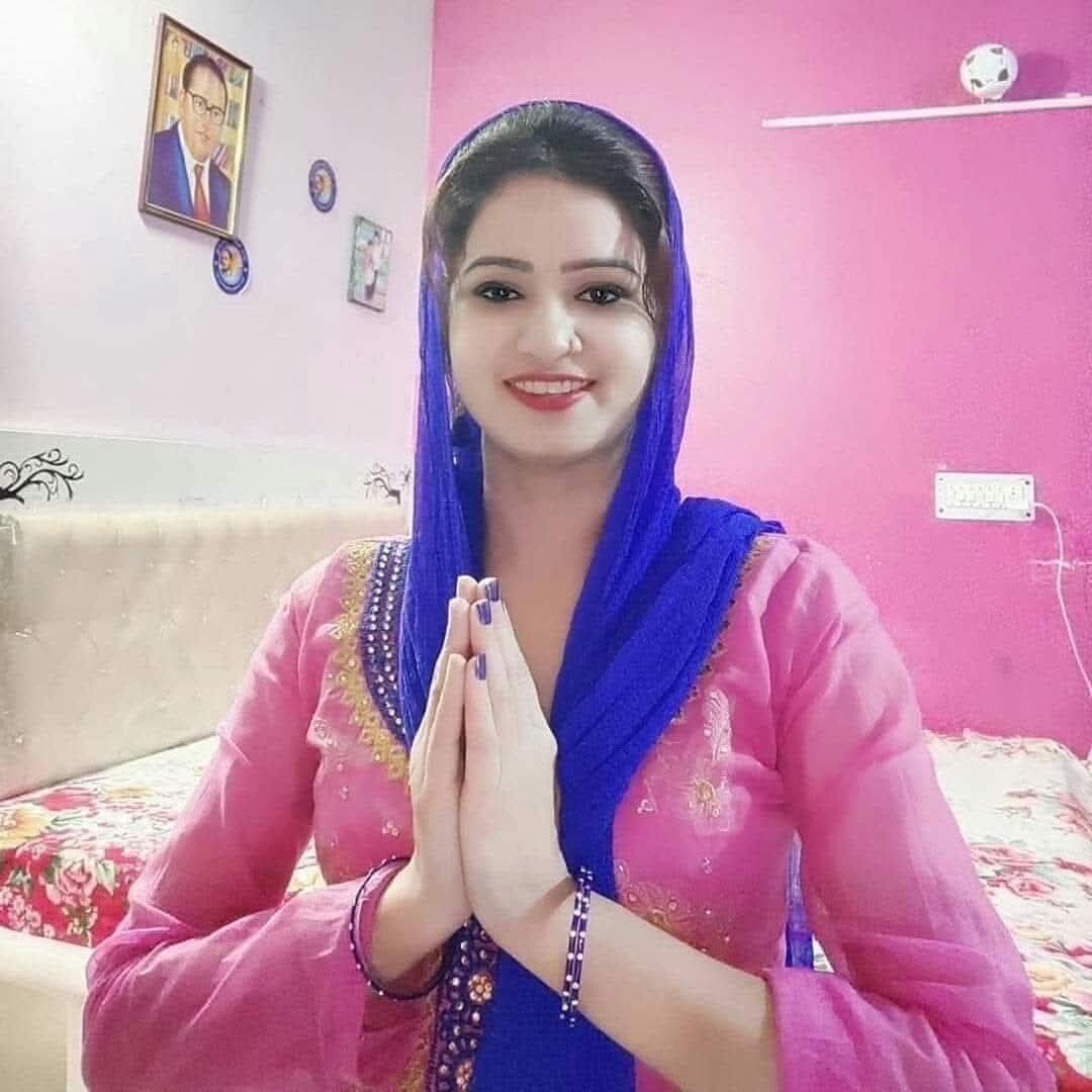 Asha Ambedkar 🇮🇳 (@ashaambedkar) on Twitter photo 2027 में उत्तर प्रदेश में कौन मुख्यमंत्री बनेगा ??
1.बहन कुमारी मायावती जी 
2.अखिलेश यादव जी 
3.योगी आदित्यनाथ जी 
4.आशा अम्बेडकर जी 😁
अन्य कोई कमेंट में अपनी राय जरुर दें ?? 2027 में उत्तर प्रदेश में कौन मुख्यमंत्री बनेगा ??
1.बहन कुमारी मायावती जी 
2.अखिलेश यादव जी 
3.योगी आदित्यनाथ जी 
4.आशा अम्बेडकर जी 😁
अन्य कोई कमेंट में अपनी राय जरुर दें ??