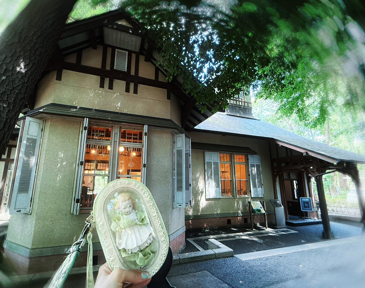 盛夏の木漏れ日に
静かに佇む魂たち

幸せ