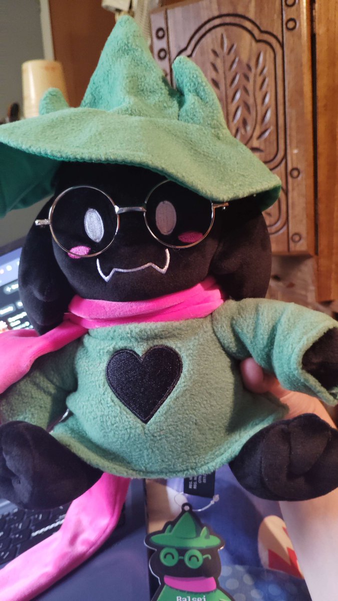 thegamemaker37's tweet image. HE CAME