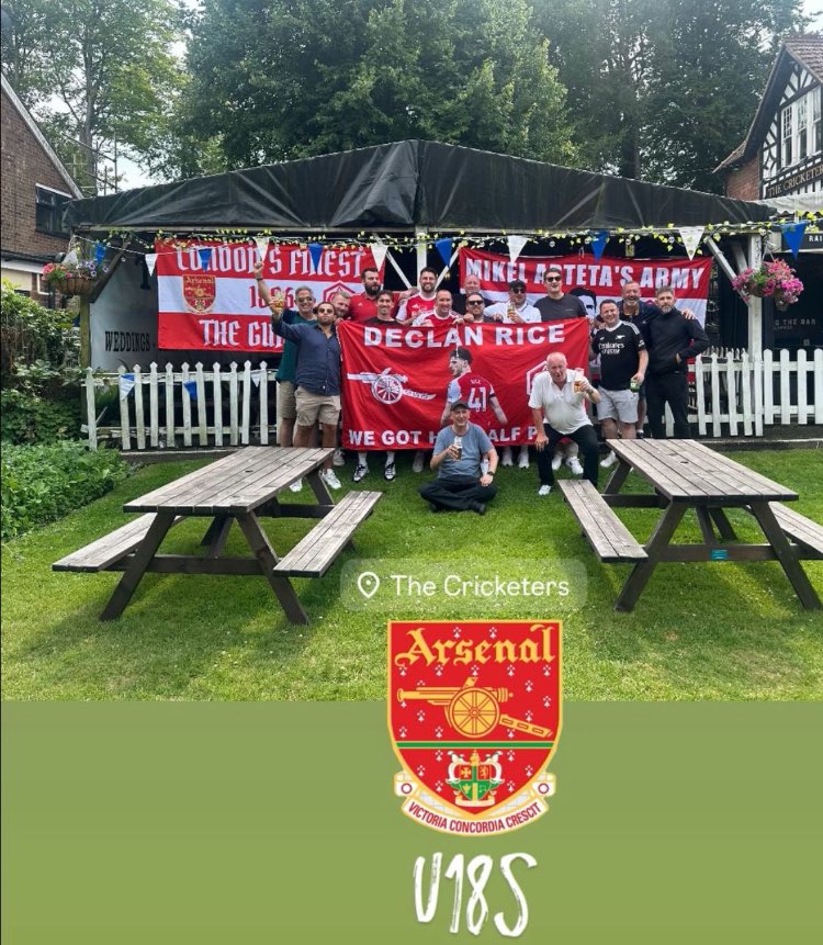 clockendben30's tweet image. As pre season get togethers go, this was a top day with the best people down in Dover. 🔴⚪️⚽️🍺🎶