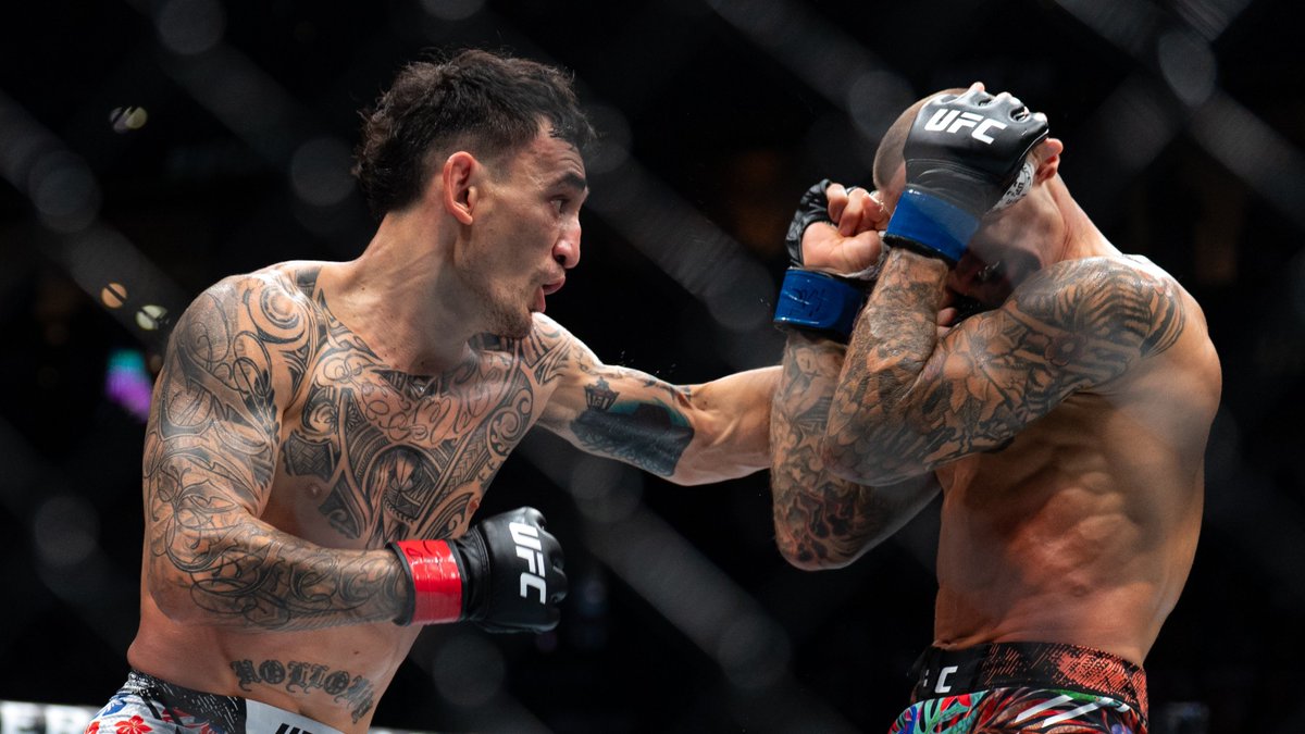 ufc's tweet image. Max Holloway continues to make history 😤
What's next for @BlessedMMA after defending the BMF belt at #UFC318?