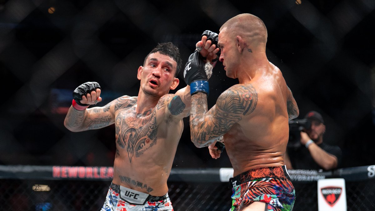 ufc's tweet image. Max Holloway continues to make history 😤
What's next for @BlessedMMA after defending the BMF belt at #UFC318?