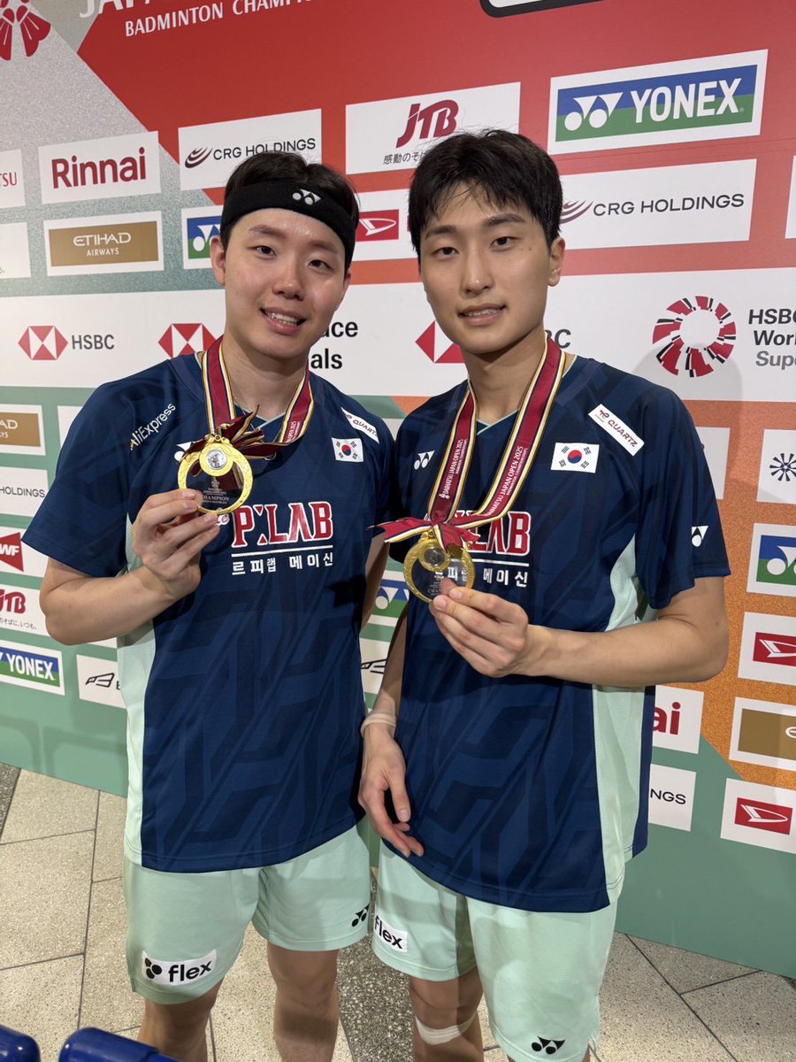 jsports_shuttle's tweet image. ジャパンオープン2025
男子ダブルス優勝
キム・ウンホ、ソ・スンジェペア
おめでとうございます!🏆
J SPORTS
全コート全試合LIVE &amp;見逃し配信👇
jod.jsports.co.jp/badminton/bwfw…
#DJO2025