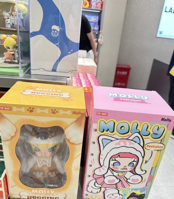 Pimploy192's tweet photo. จะกลับไทยแล้ว แวะมา Pop mart น้องๆยังไม่มีเจ้าของนะคะทักมาสอบถามได้ค่าาา

#ตลาดนัดpopmart #ตลาดนัดarttoy #molly #ตลาดนัดmolly #MEGAspace #มอลลี่ #ตลาดนัดมอลลี่ #ตลาดนัดppg #ppg #พาวเวอร์พัฟเกิร์ล #ตลาดนัดพาวเวอร์พัฟเกิร์ล #lpsพร้อมส่ง https://t.co/qNCN7ACXRq