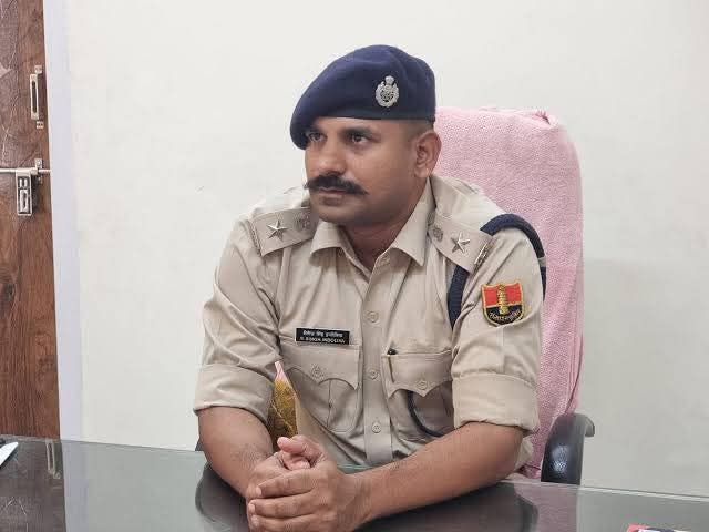 TheJalore's tweet photo. श्री शैलेंद्र सिंह इंदौलिया होंगे जालोर के नये पुलिस अधीक्षक 
पूर्व में सांचौर (Sanchore) के पुलिस विशेष अधिकारी रह चुके है https://t.co/fRt74zEDgy