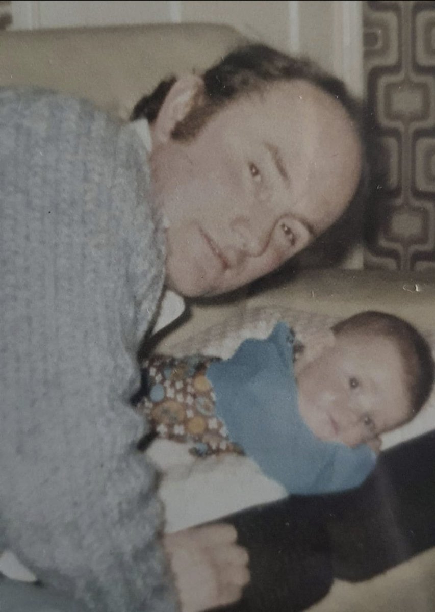 My amazing dad passed away suddenly last night 😭💔 there are no words to even describe the pain we are feeling as a family today. Sleep tight daddy. I love you 😭💔