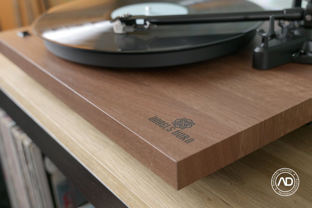 Audiophile Détendu (@audiophile_d) on Twitter photo Focus : Angels Horn H002, une platine vinyle surprenante 😲
#audiophile #hifi #audio #audiophiledetendu #turntable #platinevinyle #angelshorn #angelshornh002 <a href="/AngelsHorn/">Angels Horn</a>
youtu.be/j3QKuF9Bzc4 Focus : Angels Horn H002, une platine vinyle surprenante 😲
#audiophile #hifi #audio #audiophiledetendu #turntable #platinevinyle #angelshorn #angelshornh002 <a href="/AngelsHorn/">Angels Horn</a>
youtu.be/j3QKuF9Bzc4