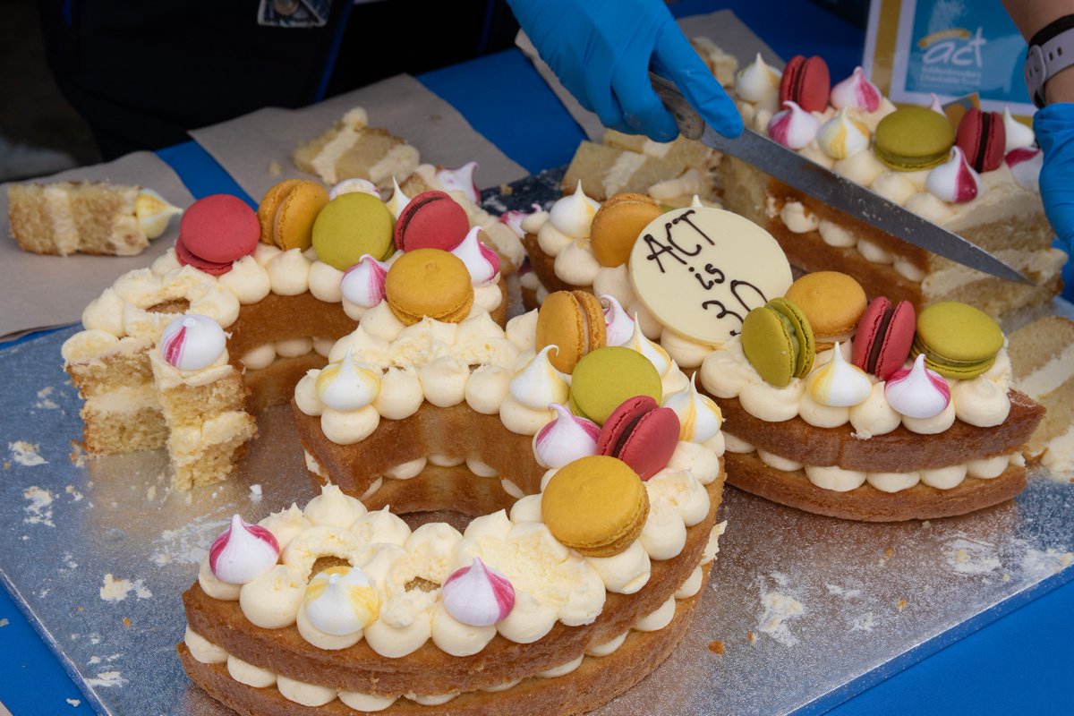 CUH_NHS's tweet image. Happy 30th birthday to @ACTcharity, our hospital charity! 🎉
Over the past three decades, ACT has gone above and beyond to enhance patient care, support staff wellbeing, fund vital equipment, and improve hospital spaces – all thanks to generous donors and tireless fundraising.