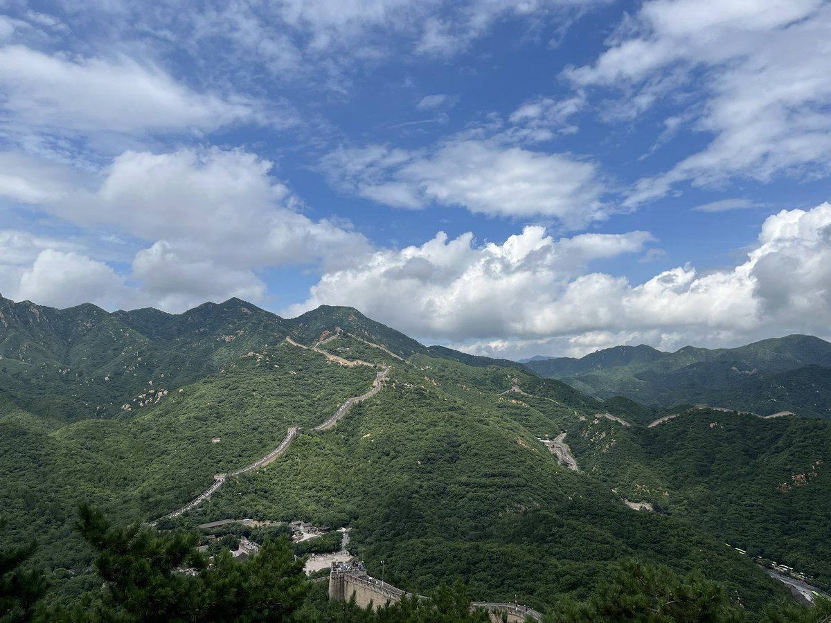 hiro1208_bo's tweet photo. もはや登山でした⛰️

#The Great Wall of China https://t.co/MBb7BP3t9v