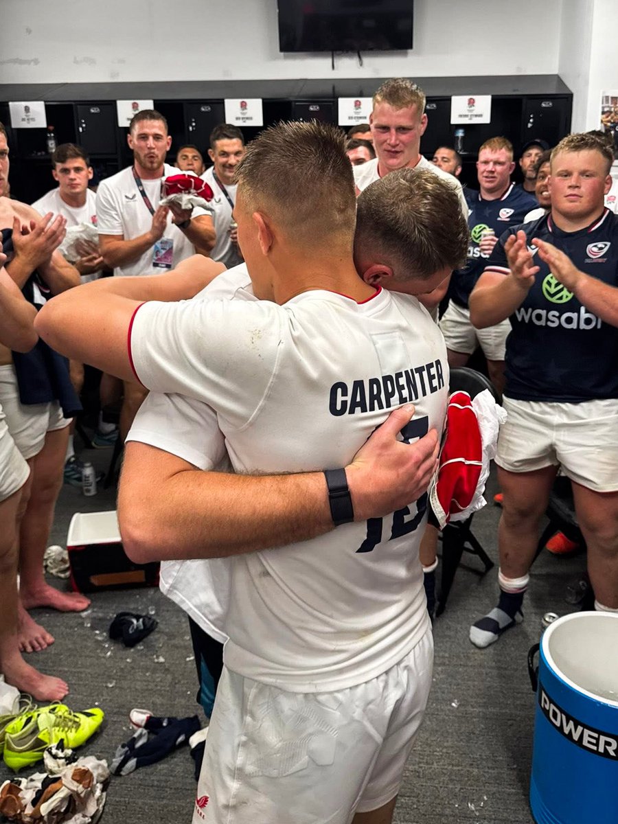 🌹 Debut 

Huge congratulations Carps - a proud moment and one that is very much deserved!