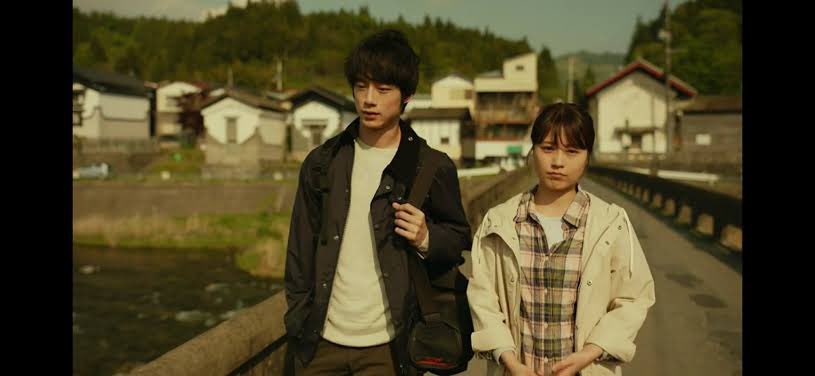 yuyu47810367184's tweet image. そして生きる
普段あんまり見ないんですが連休だし(？)6話ドラマ視聴。好きだった人とすれ違ったり、予期せぬ人の二面性を垣間見て裏切られたり、突然の出会いと別れ...辛いことがあってもなんでも人生は続くよね🙂そして生きるってタイトルはこういうことか、となった