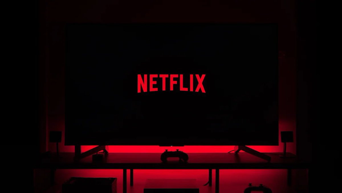logic_pilot's tweet image. Netflix used generative AI to create a key VFX scene in &apos;The Eternauts,&apos; marking its first use for on-screen footage to boost efficiency and cut costs. leadership.ng/netflix-begins…