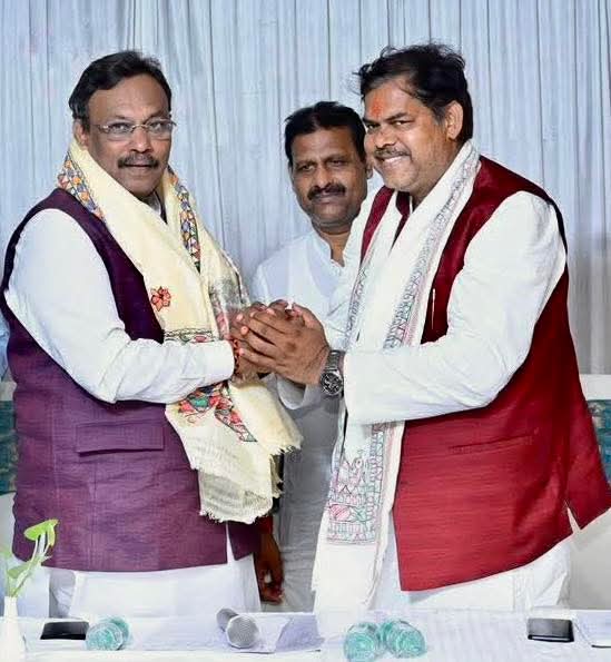 Mithilesh Tiwari (@mkrtiwari_bjp) on Twitter photo कर्मठ एवं प्रभावशाली व्यक्तित्व के धनी, भाजपा के राष्ट्रीय महामंत्री एवं बिहार प्रभारी श्री <a href="/TawdeVinod/">Vinod Tawde</a> जी को #जन्मदिवस की हार्दिक शुभकामनाएं।
प्रभु श्रीराम से आपके उत्तम स्वास्थ्य एवं दीर्घायु जीवन की प्रार्थना करता हूँ।
#happybdayvinodtawde #BJPBihar #bjpindia कर्मठ एवं प्रभावशाली व्यक्तित्व के धनी, भाजपा के राष्ट्रीय महामंत्री एवं बिहार प्रभारी श्री <a href="/TawdeVinod/">Vinod Tawde</a> जी को #जन्मदिवस की हार्दिक शुभकामनाएं।
प्रभु श्रीराम से आपके उत्तम स्वास्थ्य एवं दीर्घायु जीवन की प्रार्थना करता हूँ।
#happybdayvinodtawde #BJPBihar #bjpindia