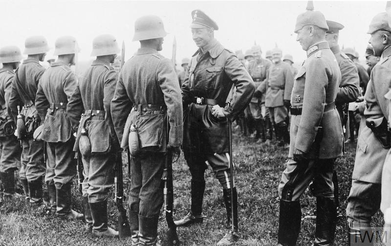WW1IEPER1917's tweet image. Crown Prince Wilhelm inspecting German troops at Charleville, 20 July 1917. On his left is Major-General Danner.IWM (Q 23775)